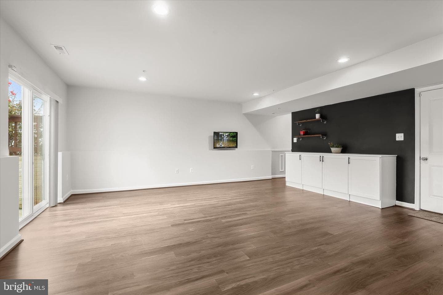 303 Morris Hill Avenue photo 32