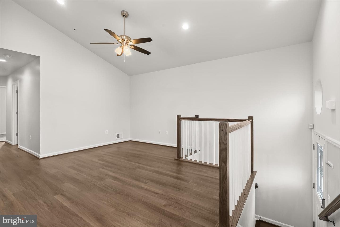 303 Morris Hill Avenue photo 8