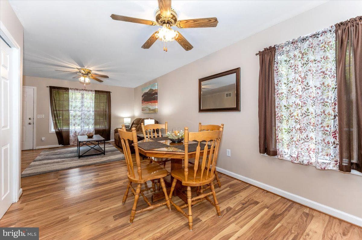 8109 Beverly Road photo 10