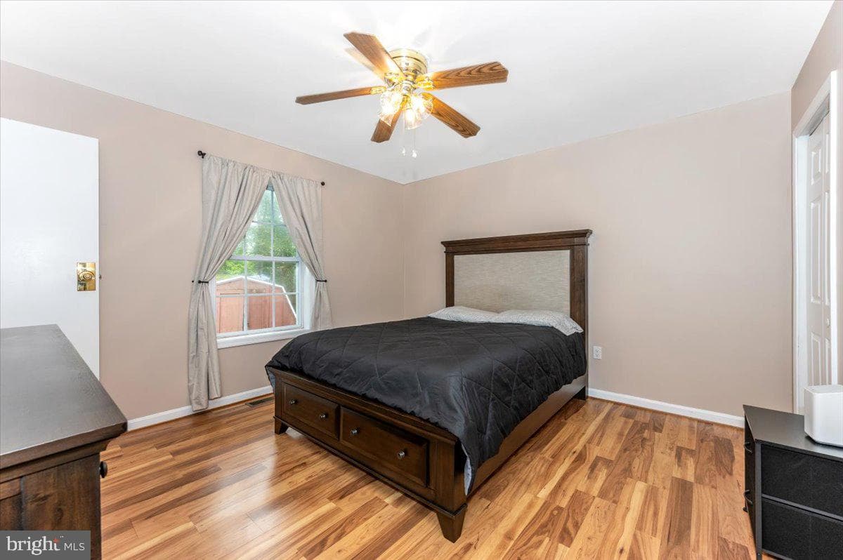 8109 Beverly Road photo 14