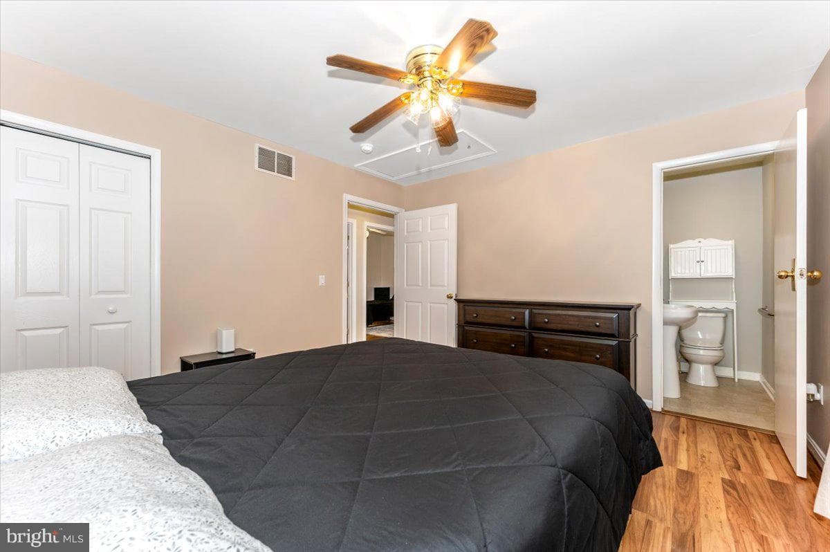 8109 Beverly Road photo 16