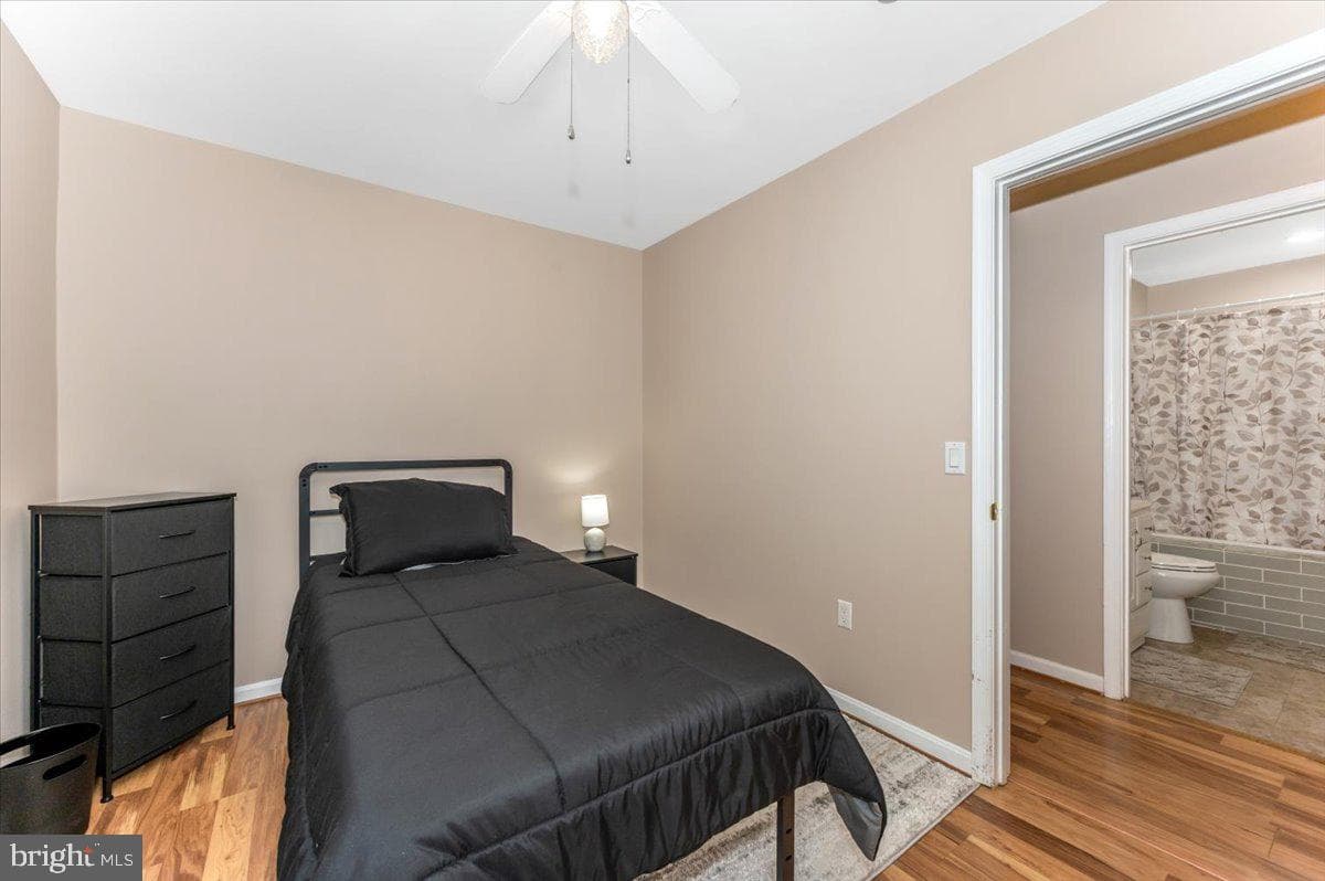 8109 Beverly Road photo 19