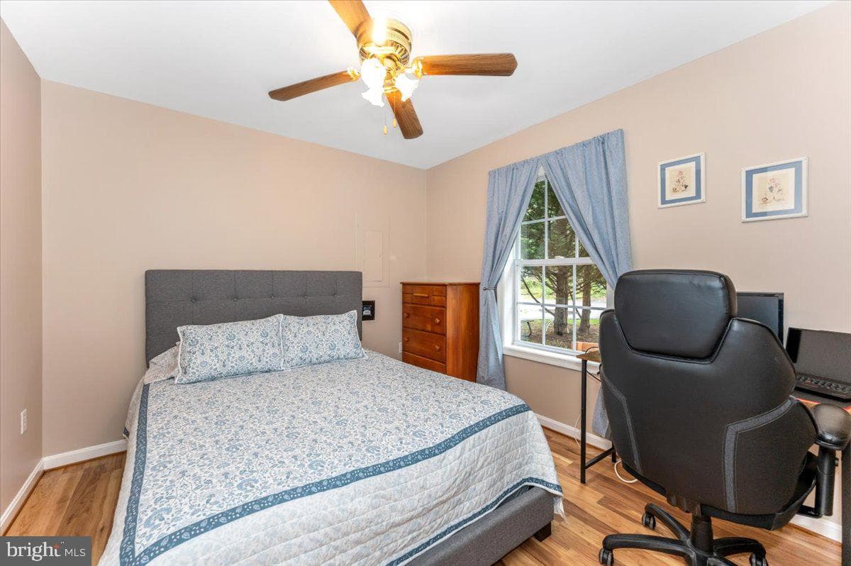 8109 Beverly Road photo 21