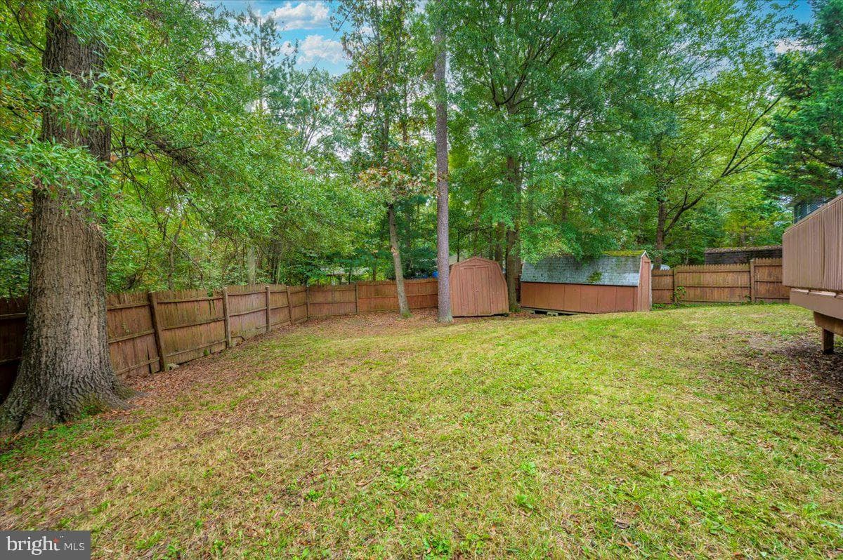 8109 Beverly Road photo 36