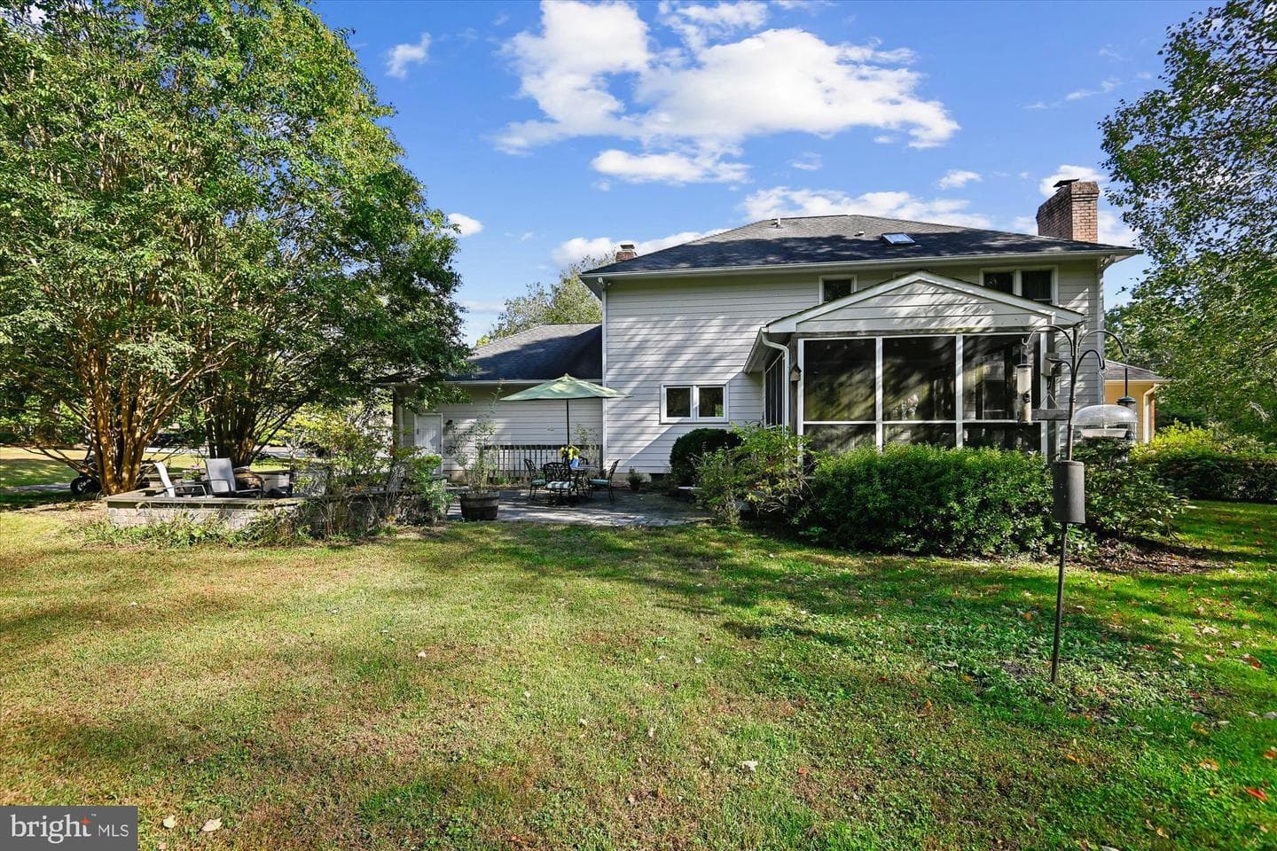 2034 Huntwood Drive photo 4
