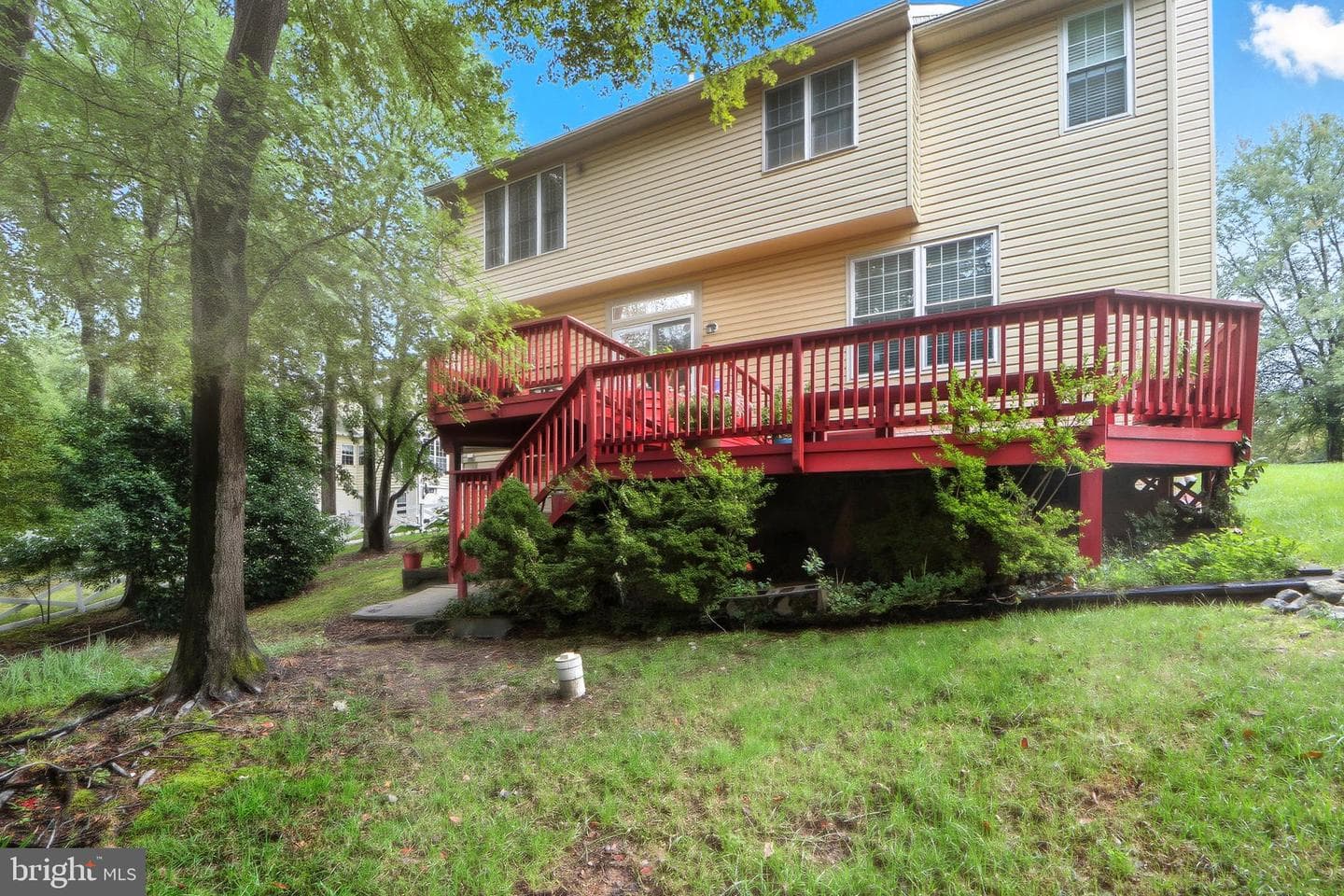 1552 Ringe Drive photo 5