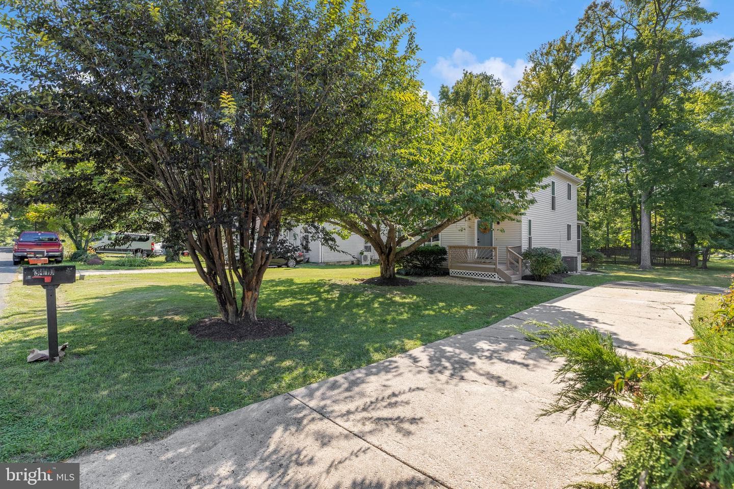 3410 Newport Avenue photo 2