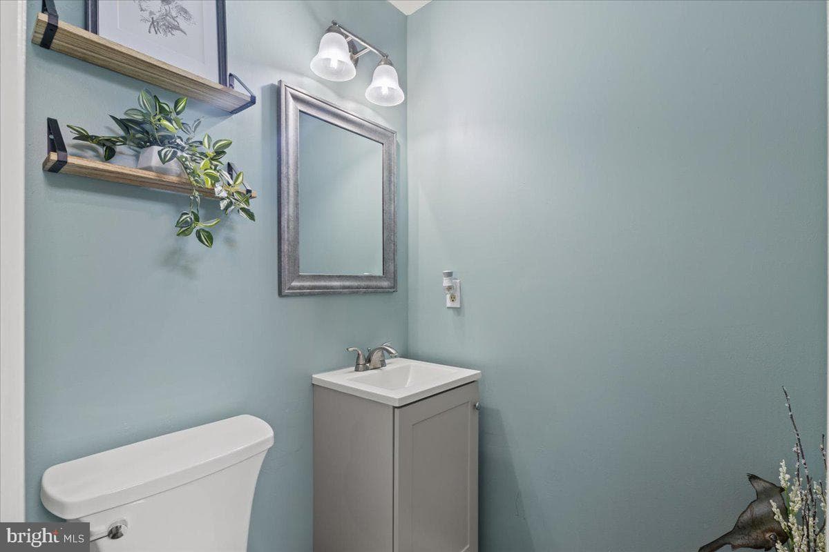 1305 Riverwood Way #322 photo 14