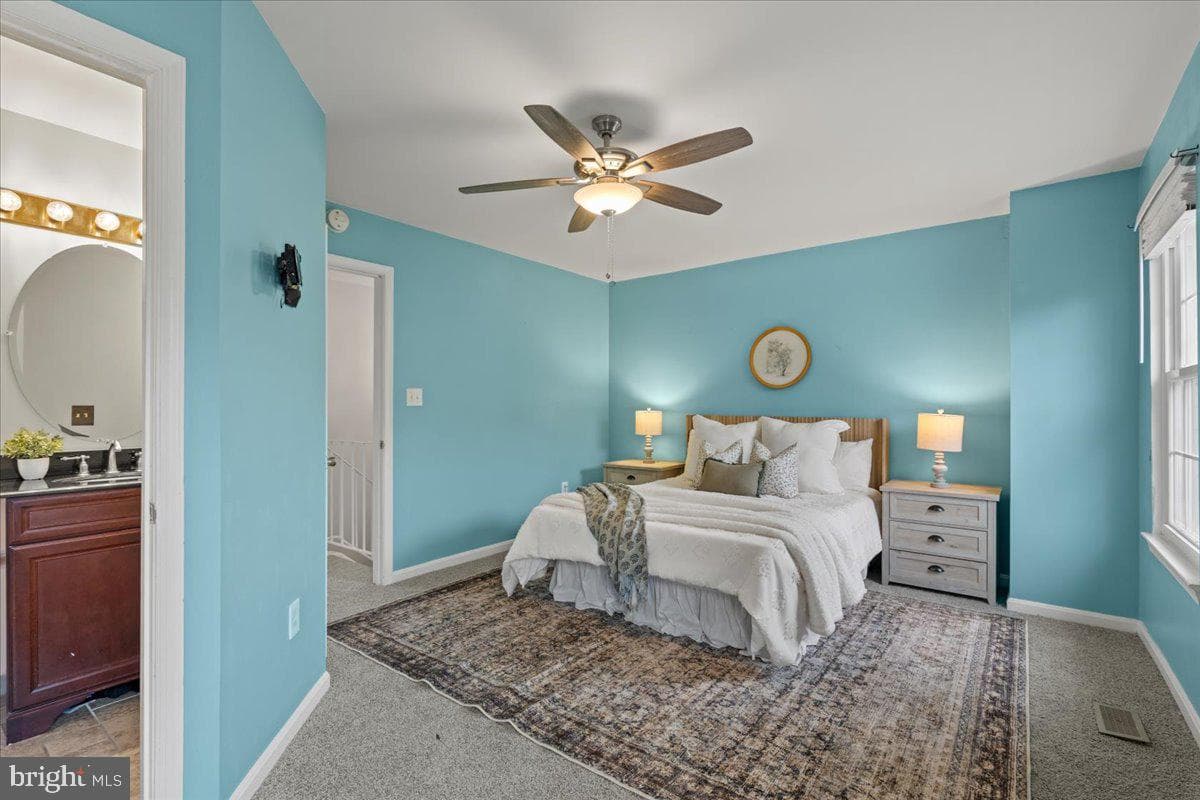 1305 Riverwood Way #322 photo 19