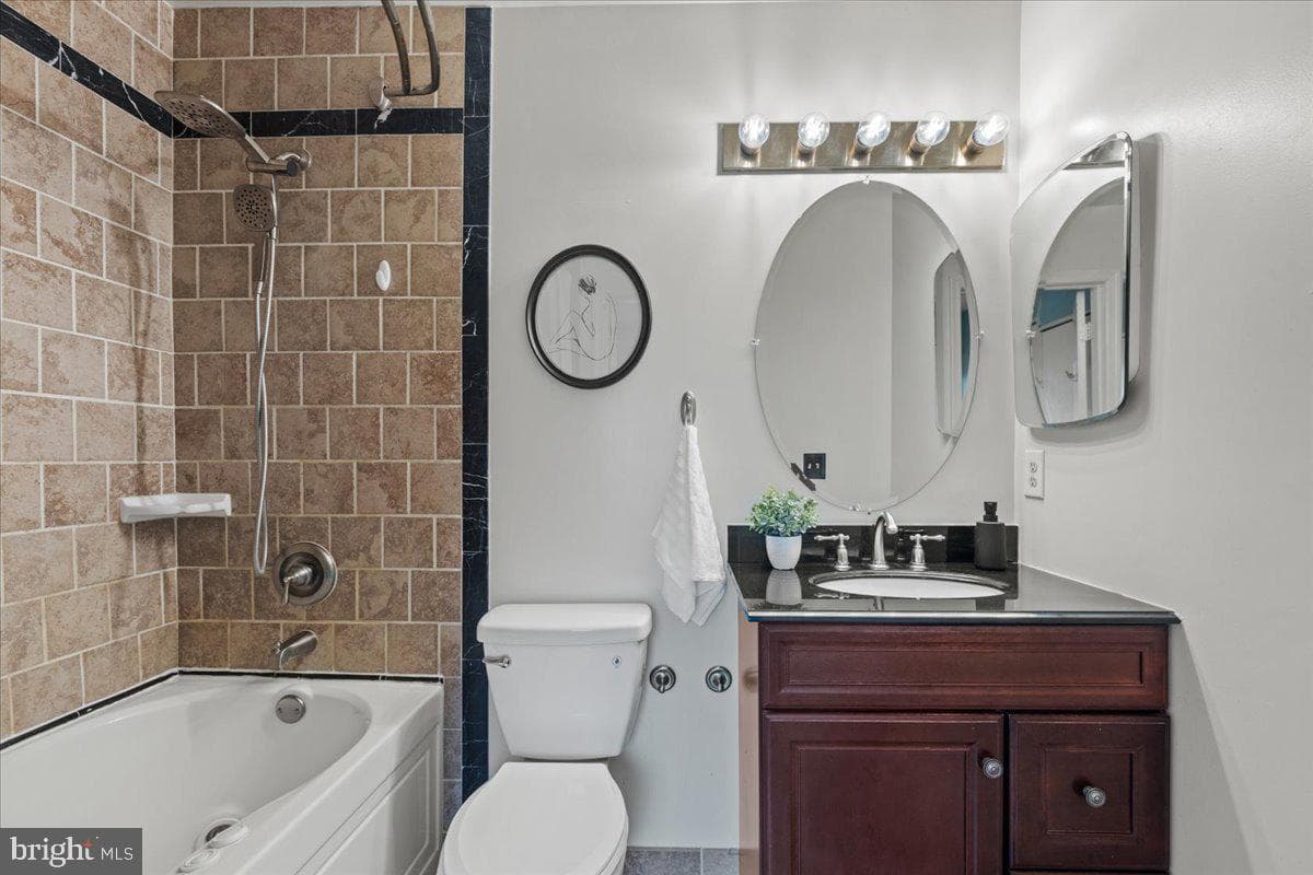1305 Riverwood Way #322 photo 20