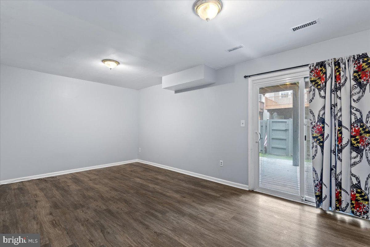 1305 Riverwood Way #322 photo 29