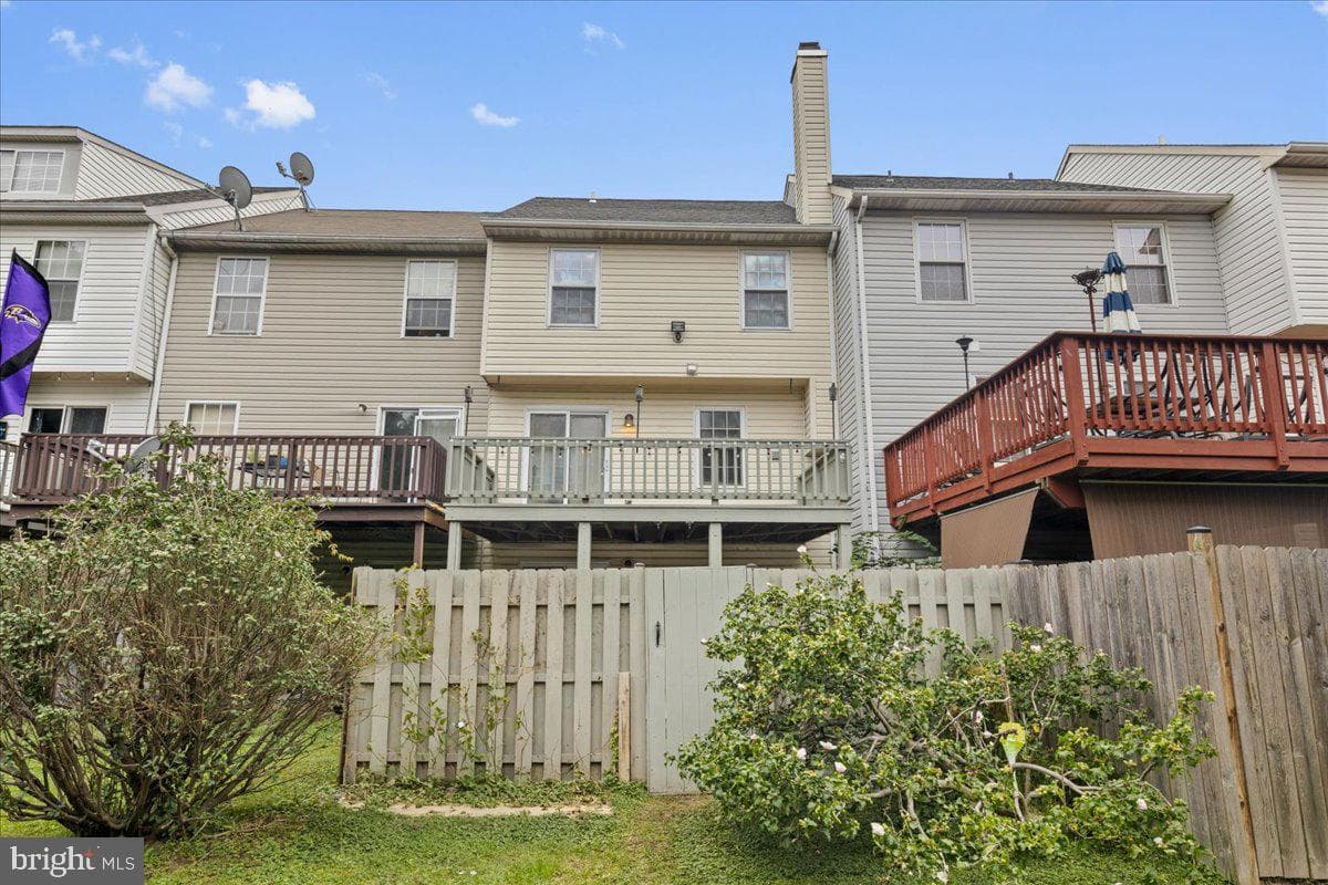 1305 Riverwood Way #322 photo 36