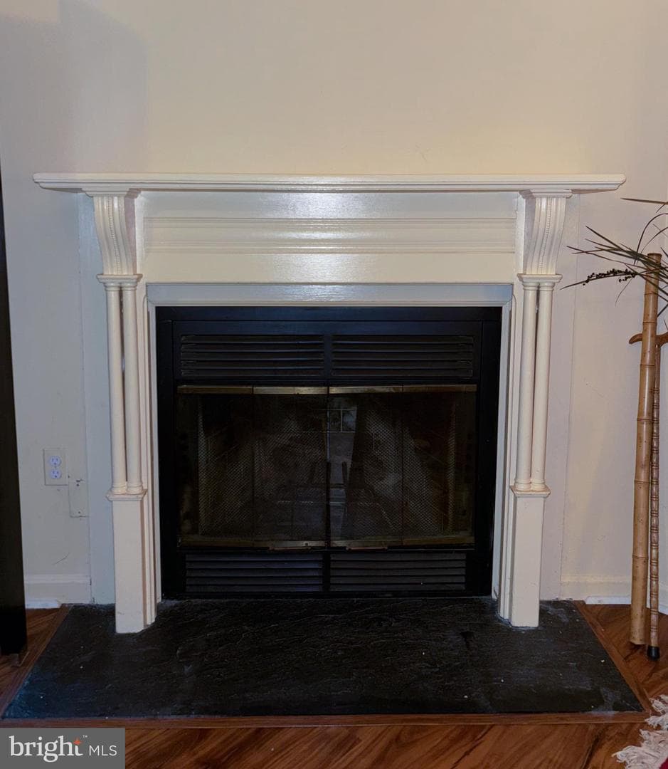 6801 White Water Way #301 photo 5