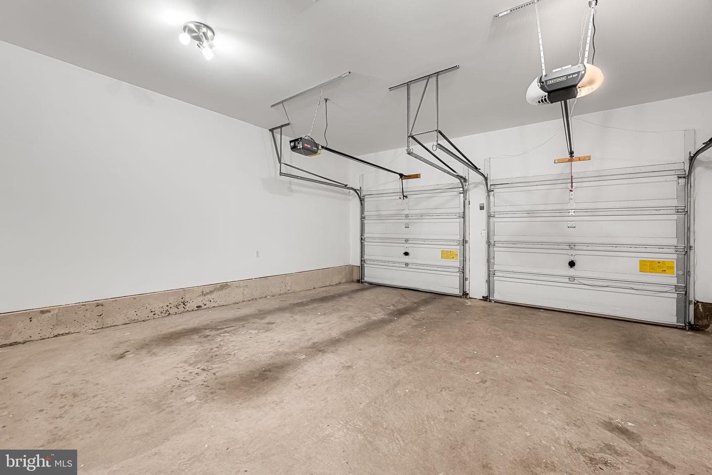 1197 Hillside Road photo 33