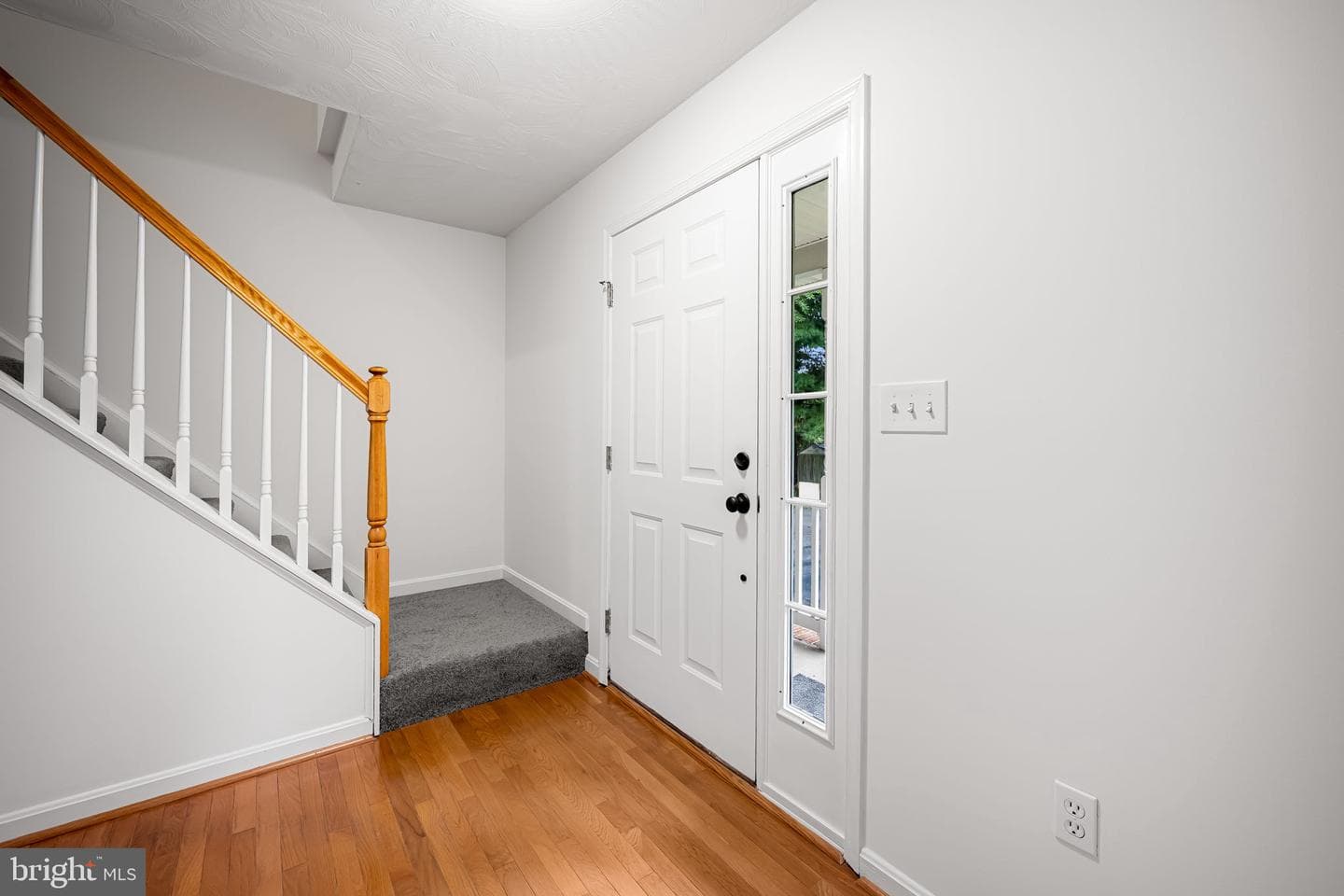 1197 Hillside Road photo 4