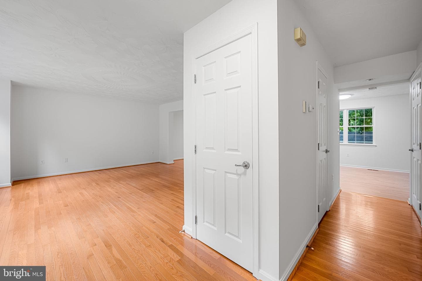 1197 Hillside Road photo 5