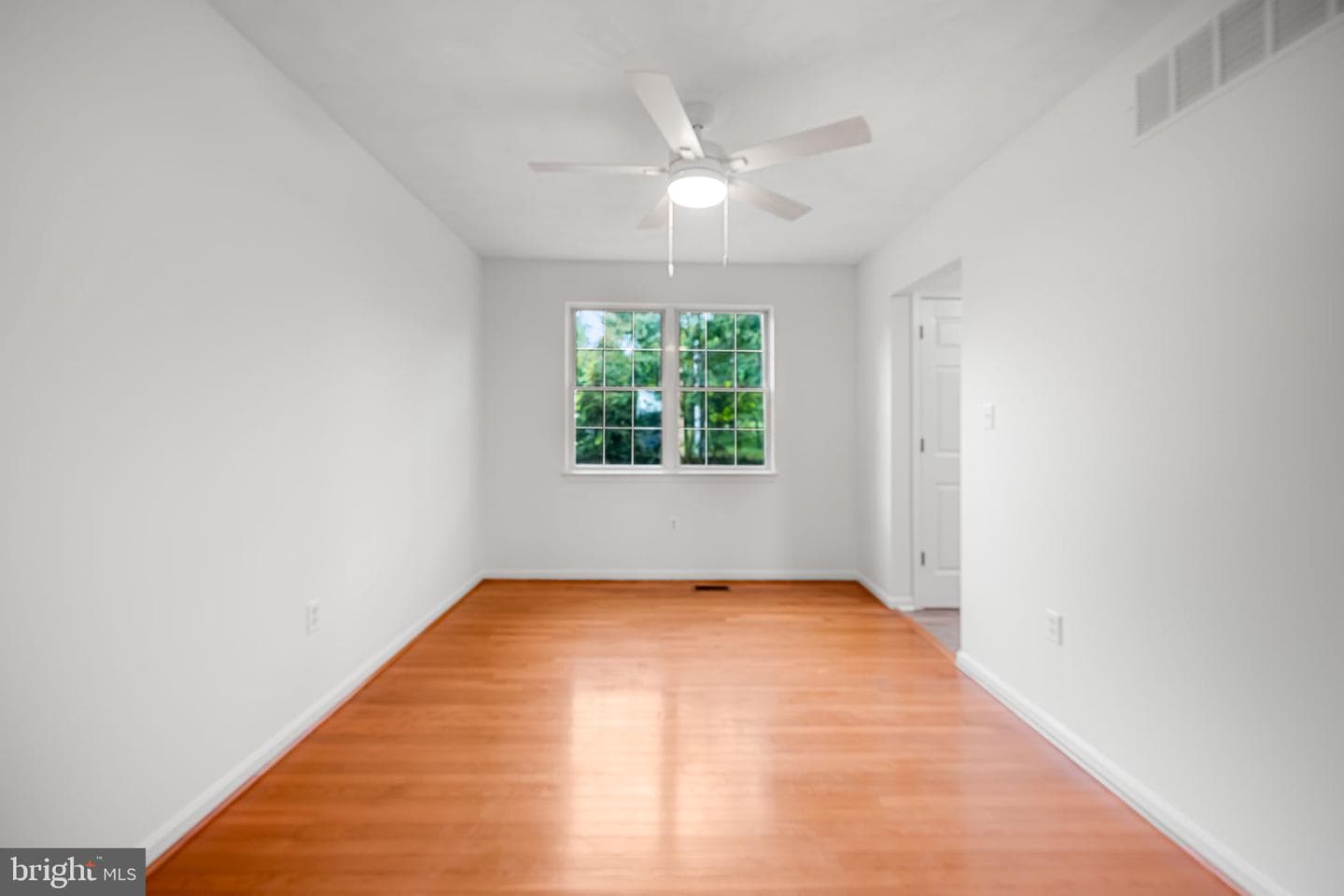1197 Hillside Road photo 9