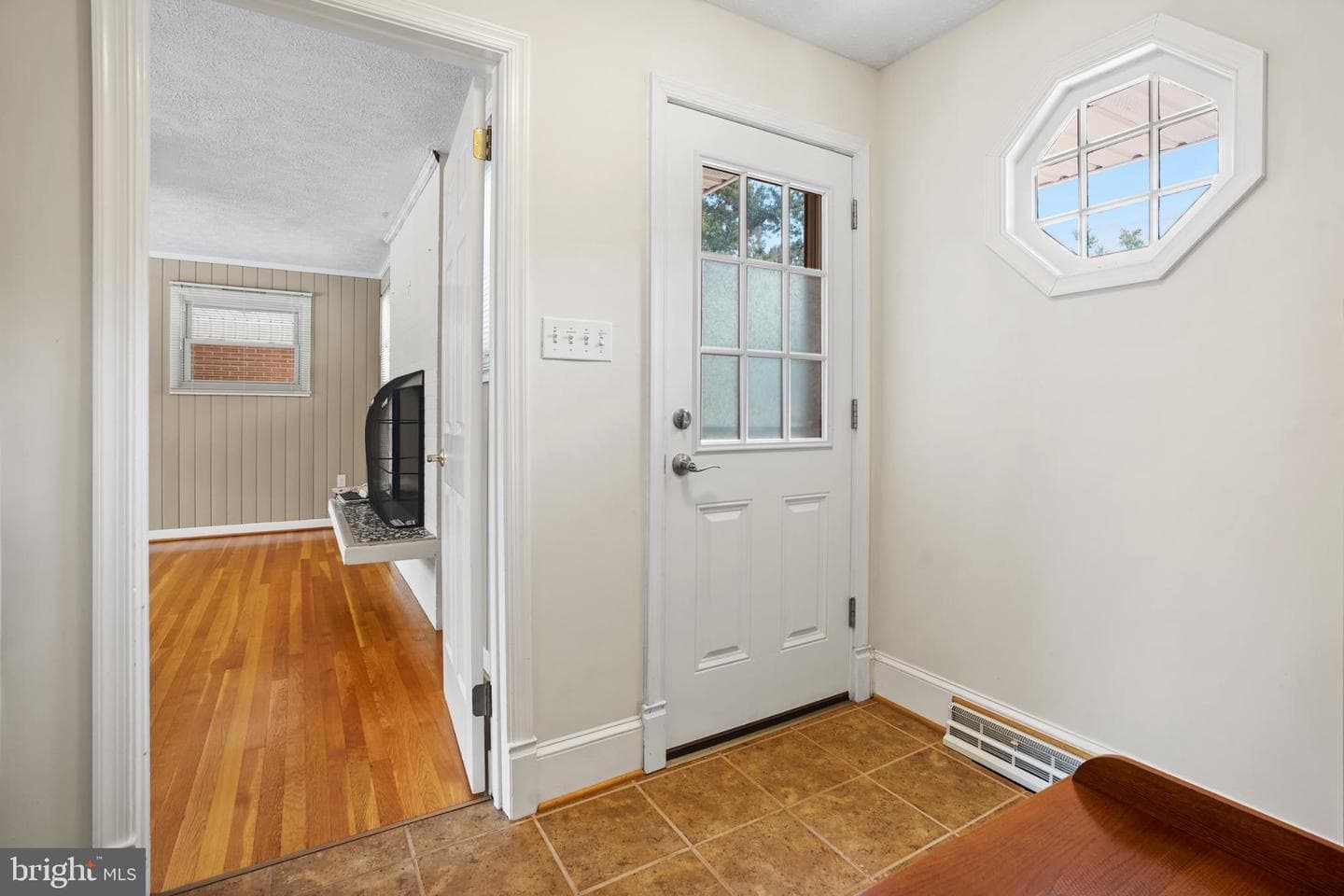 2718 Riva Road photo 5