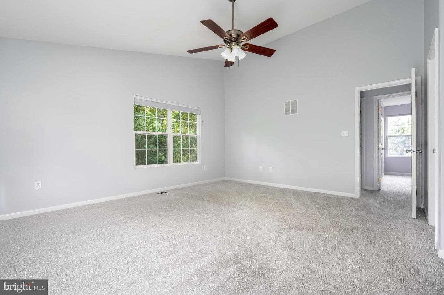 701 Sonne Drive photo 20