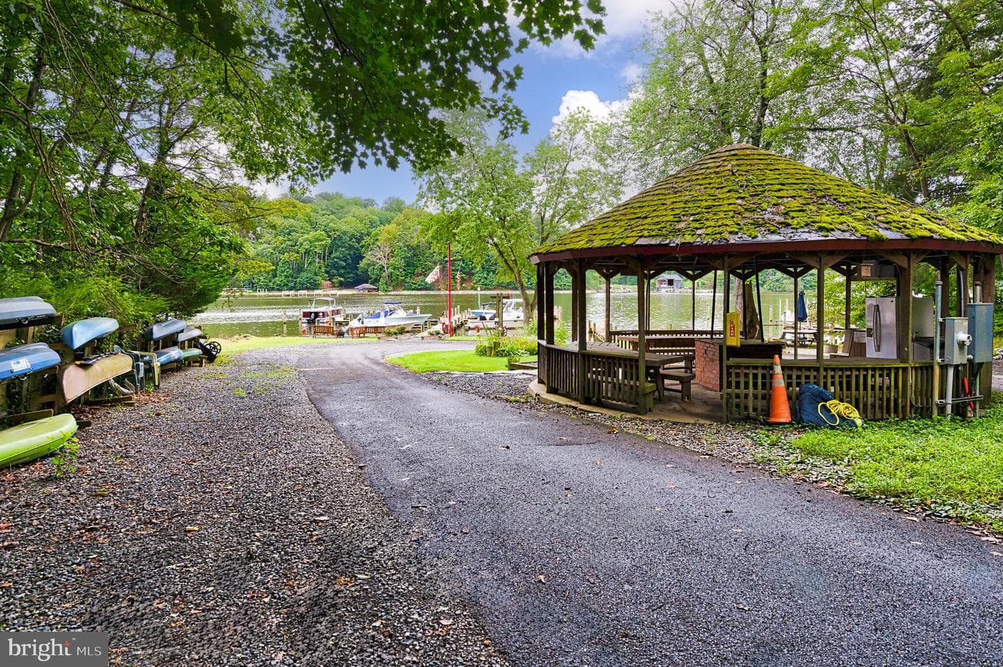 701 Sonne Drive photo 45
