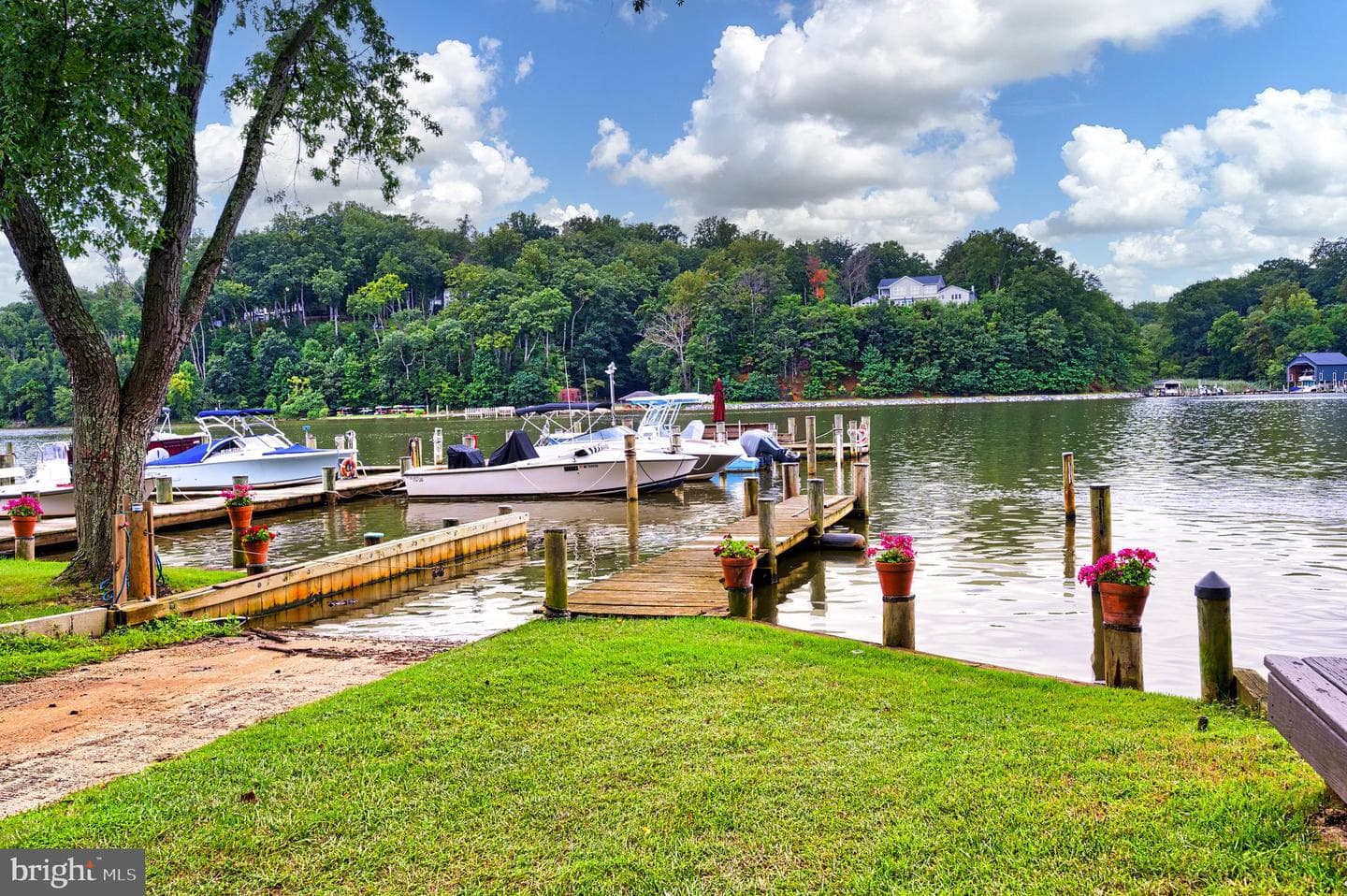 701 Sonne Drive photo 49