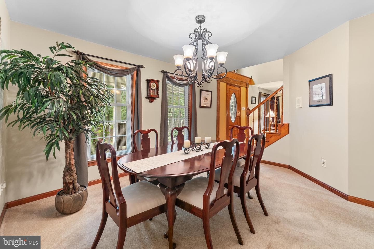 1433 Gilbert Road photo 13