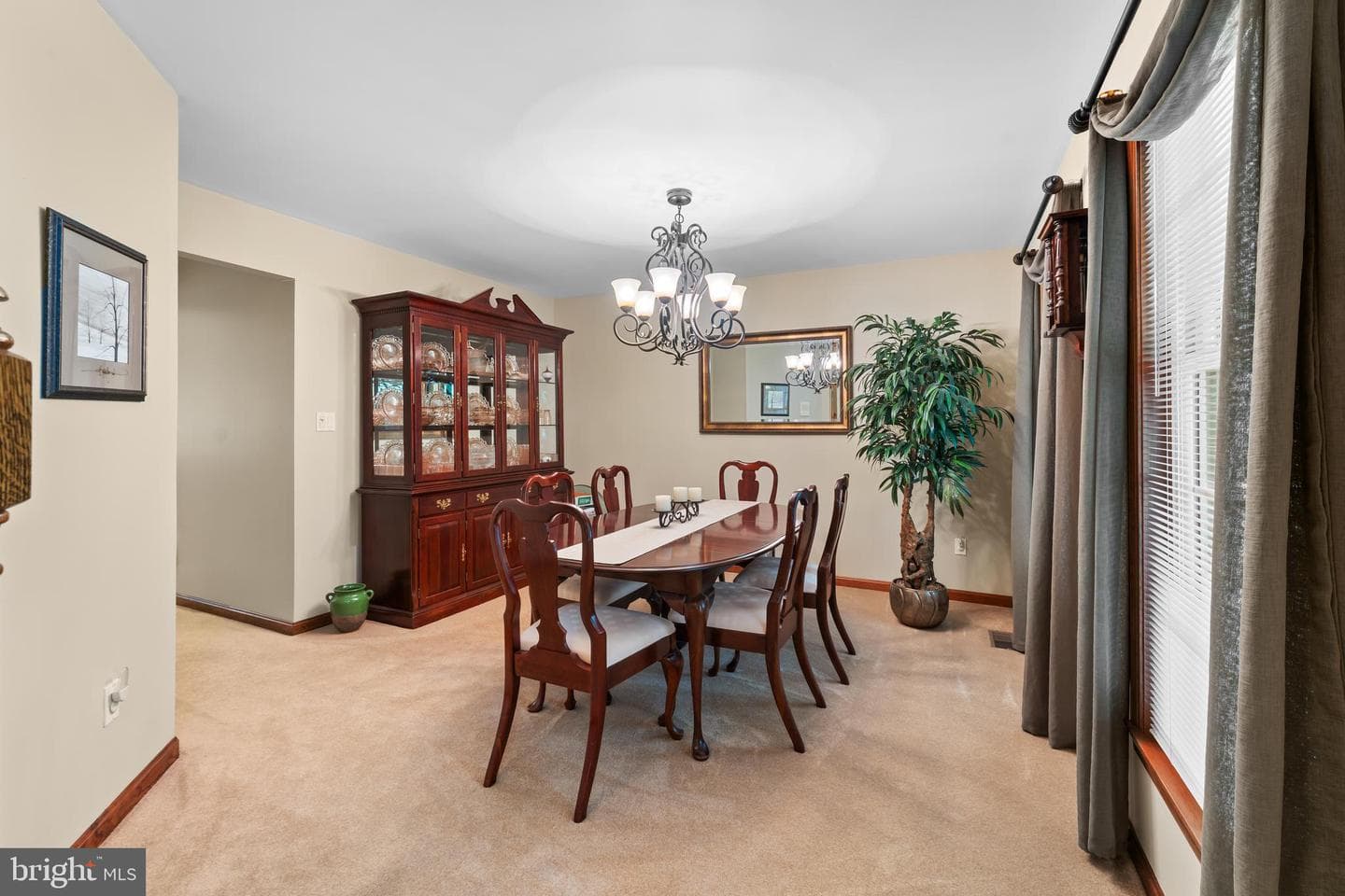 1433 Gilbert Road photo 14