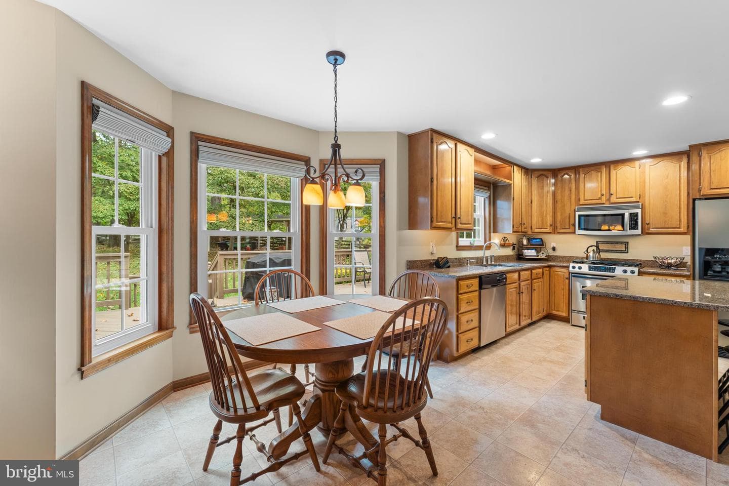 1433 Gilbert Road photo 15