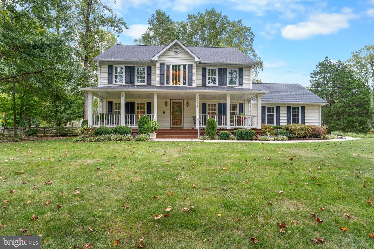 1433 Gilbert Road photo 2