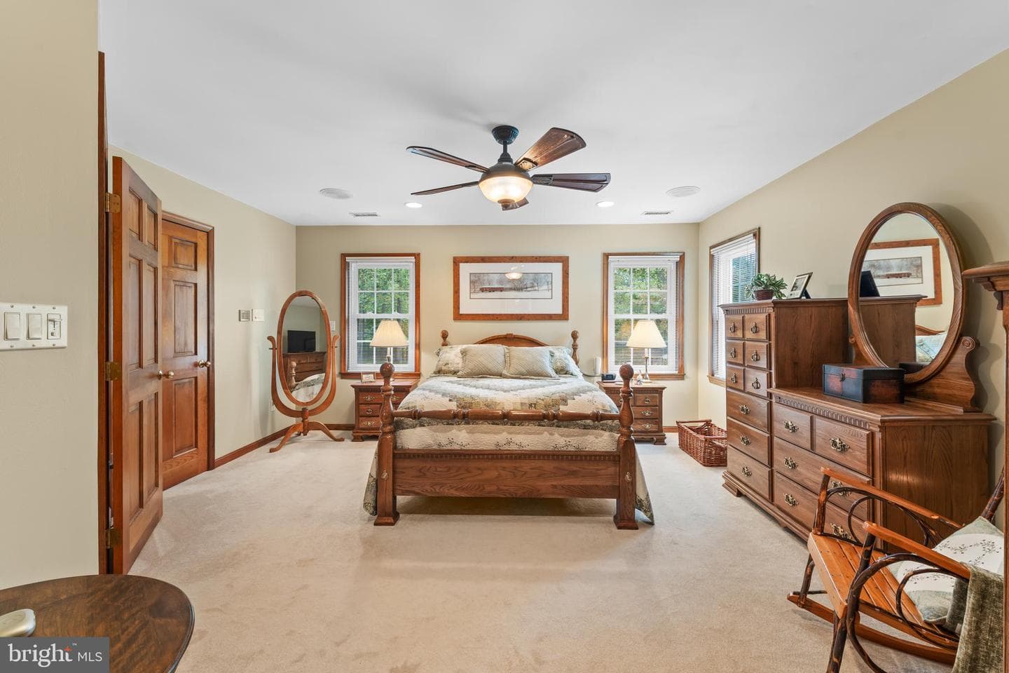 1433 Gilbert Road photo 25