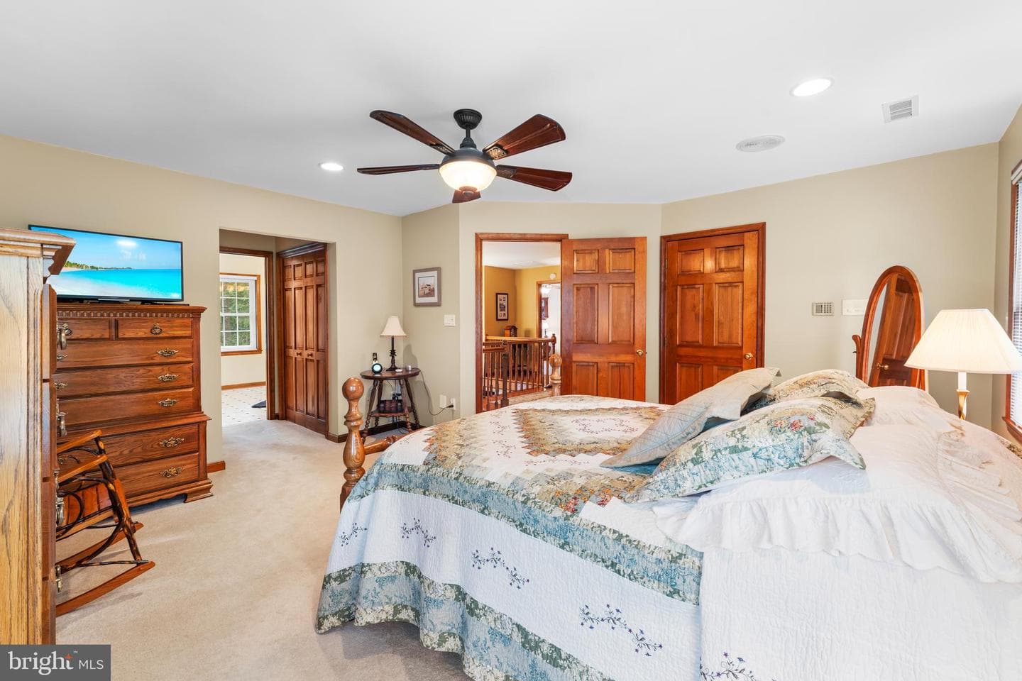1433 Gilbert Road photo 28