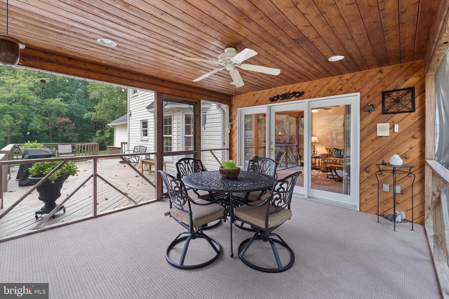 1433 Gilbert Road photo 43