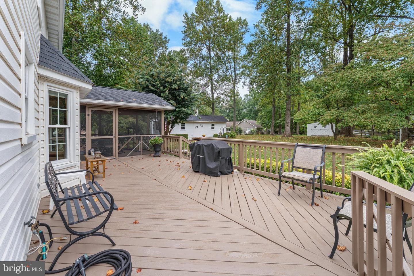 1433 Gilbert Road photo 44