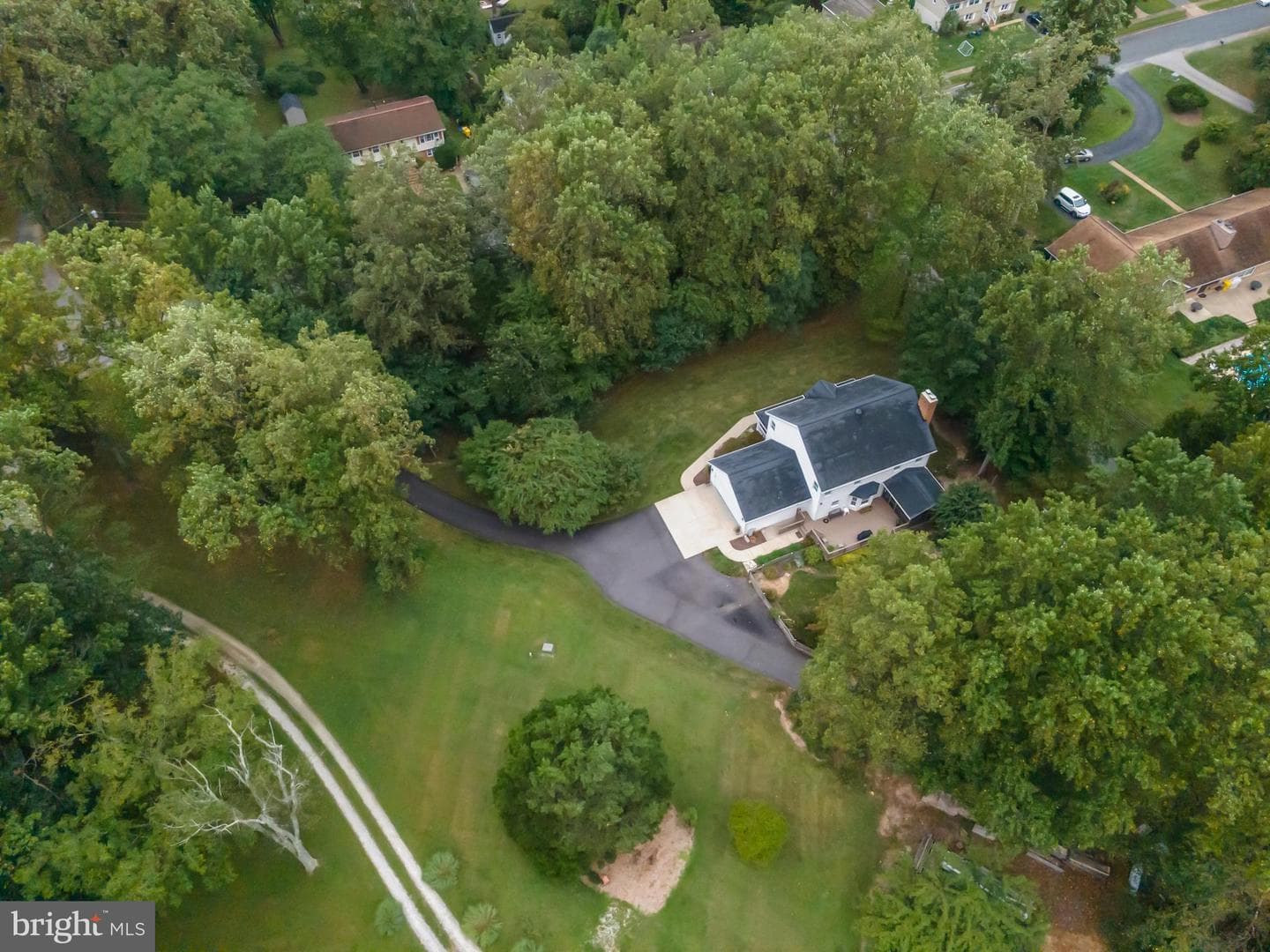 1433 Gilbert Road photo 50