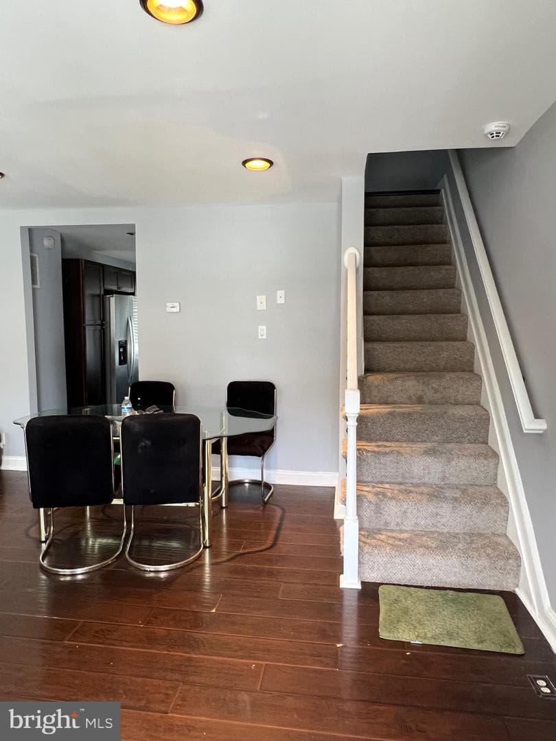 213 Arundel Road W photo 2