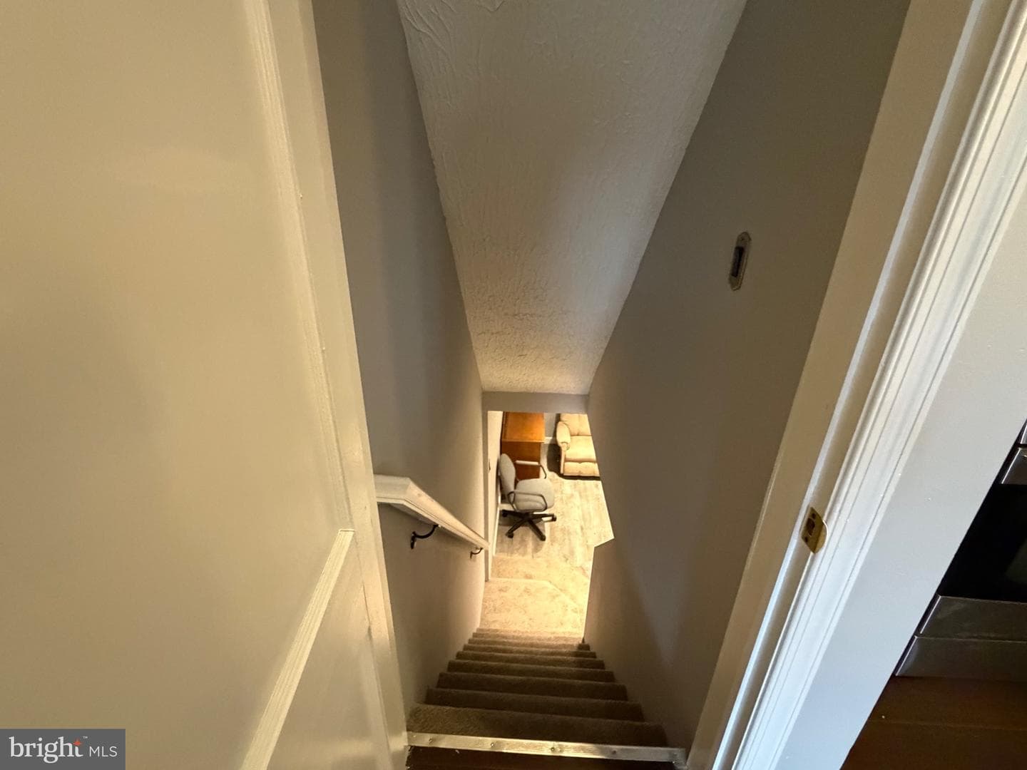 213 Arundel Road W photo 68