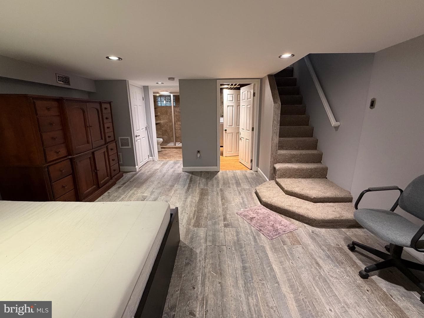 213 Arundel Road W photo 70