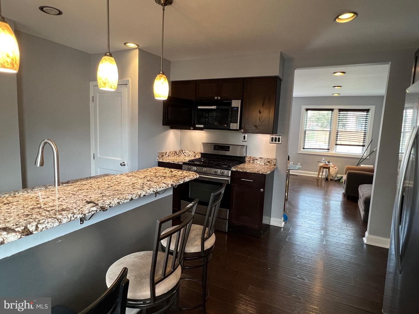 213 Arundel Road W photo 9