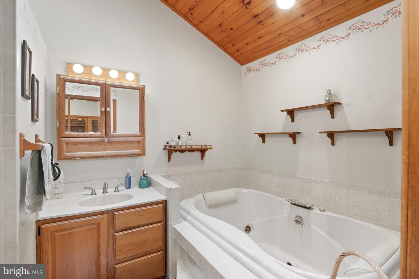 26 Tennessee Avenue photo 24