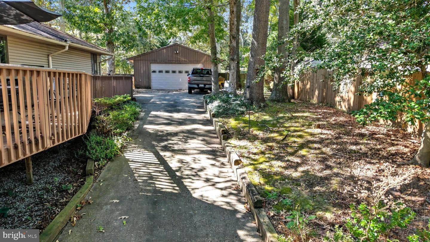 26 Tennessee Avenue photo 45