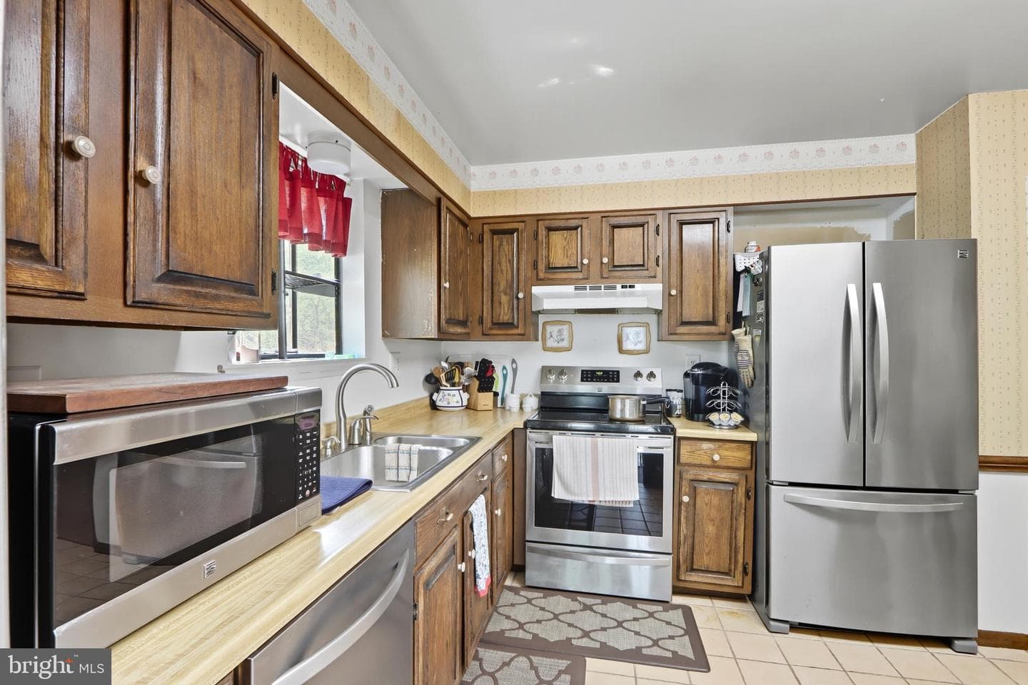 26 Tennessee Avenue photo 8