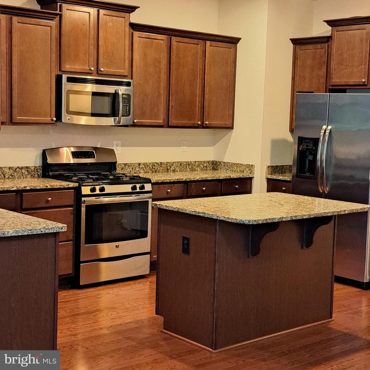 504 Walters Place photo 12