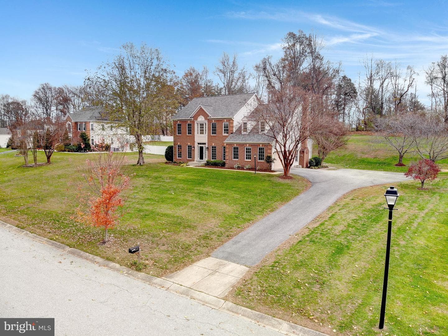 3451 Blandford Way photo 2