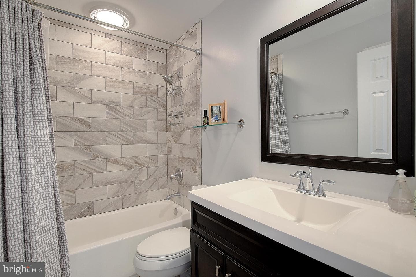 3451 Blandford Way photo 27