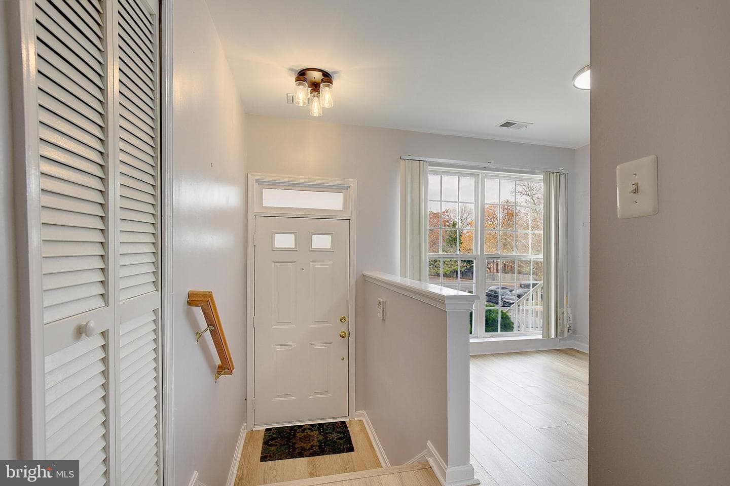1700 Fallowfield Court photo 4