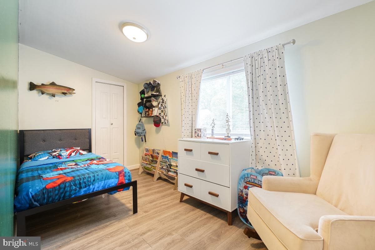32 1st Avenue photo 17