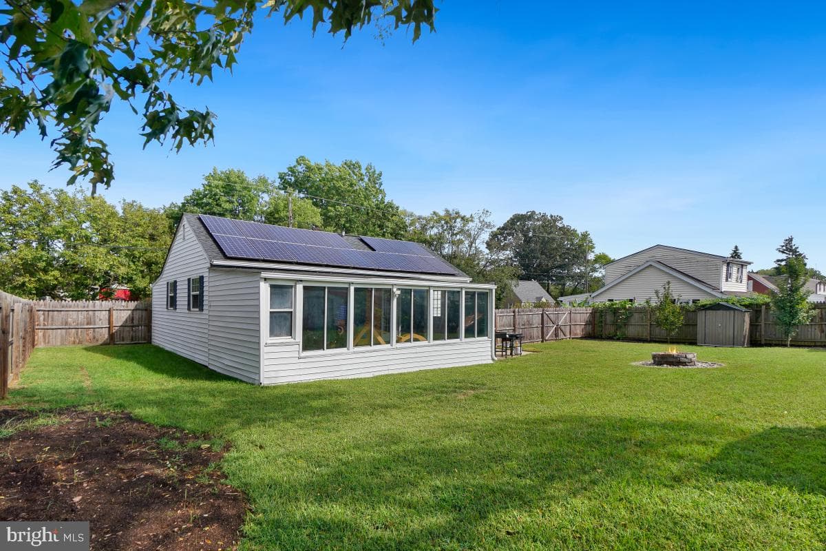 32 1st Avenue photo 28