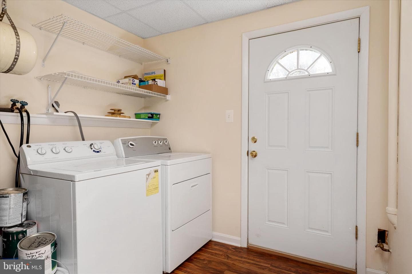 249 Overleaf Drive photo 19