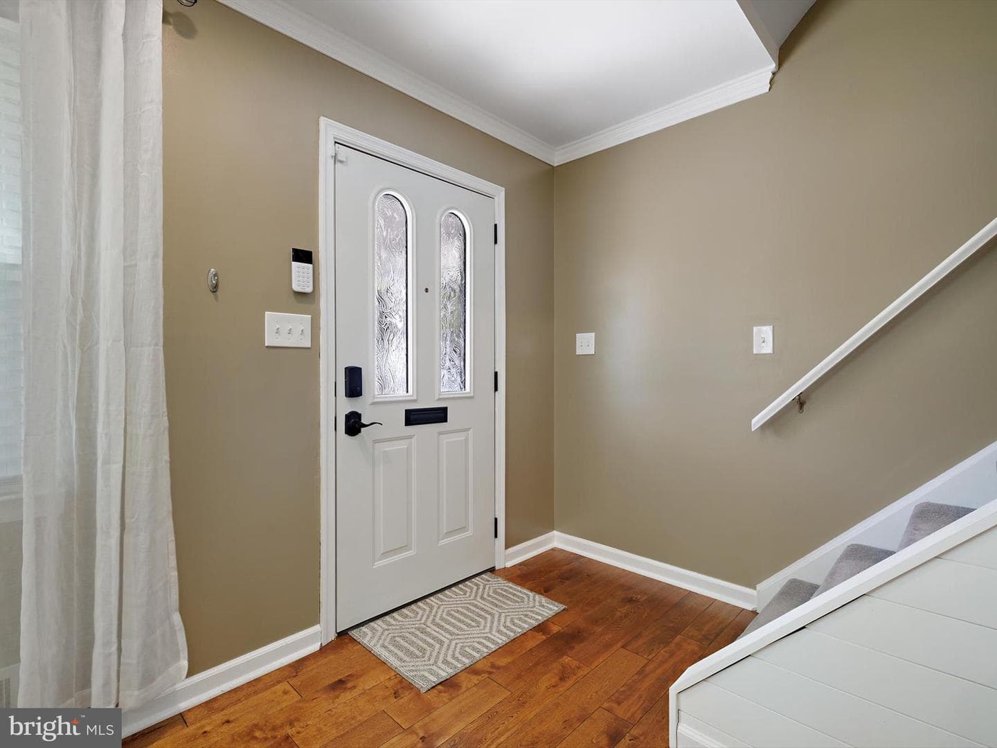 113 N Longcross Road photo 5