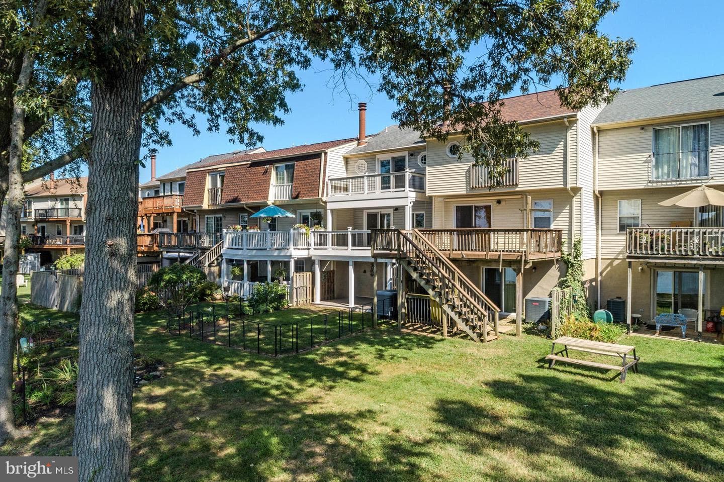 1025 Cutler Harbour photo 46